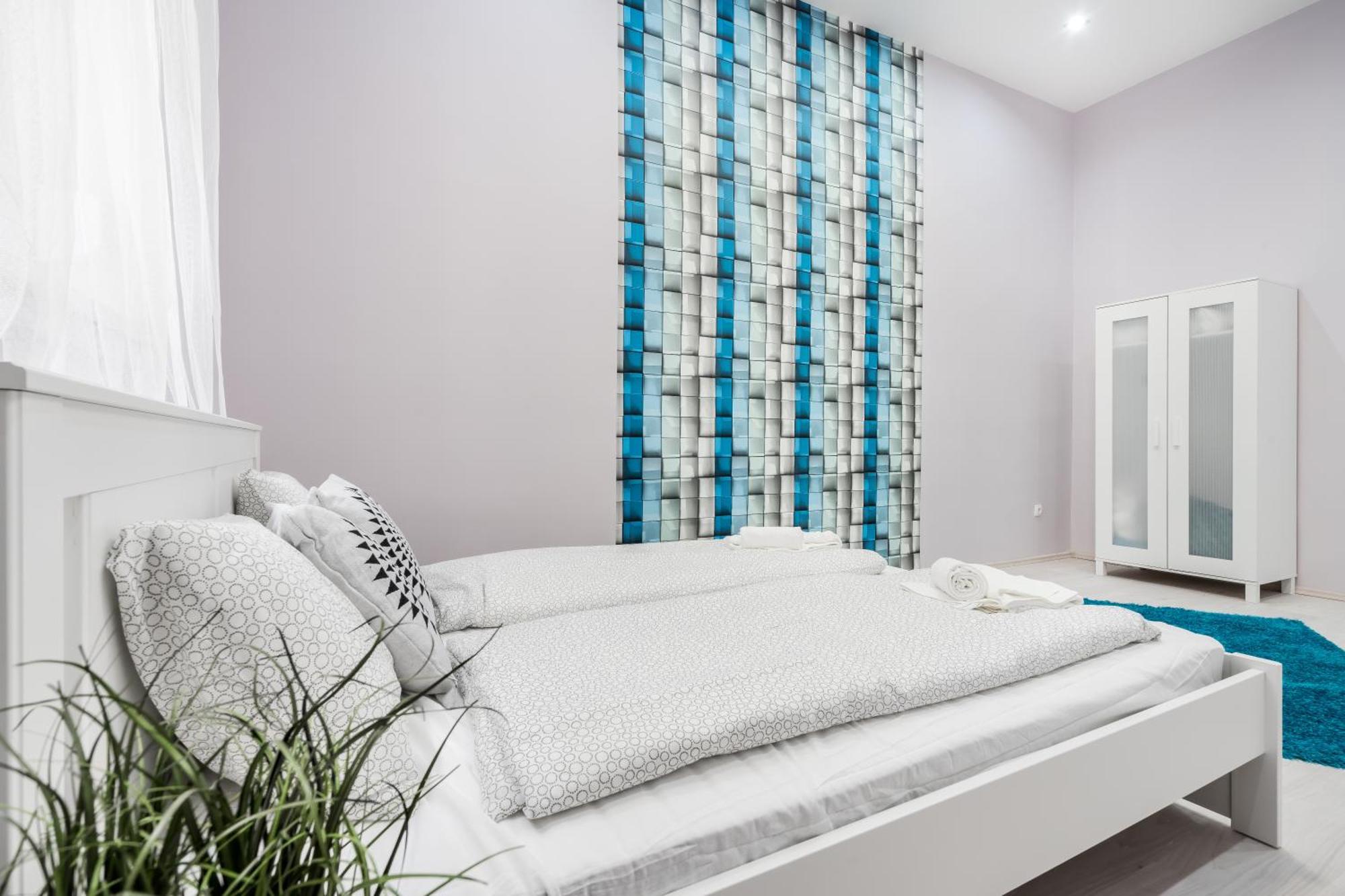 Cozy 2 Bedroom 2 Bathroom Apartment In The City Centre Budapesta Exterior foto