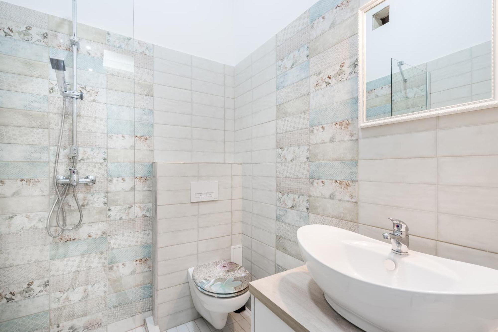 Cozy 2 Bedroom 2 Bathroom Apartment In The City Centre Budapesta Exterior foto